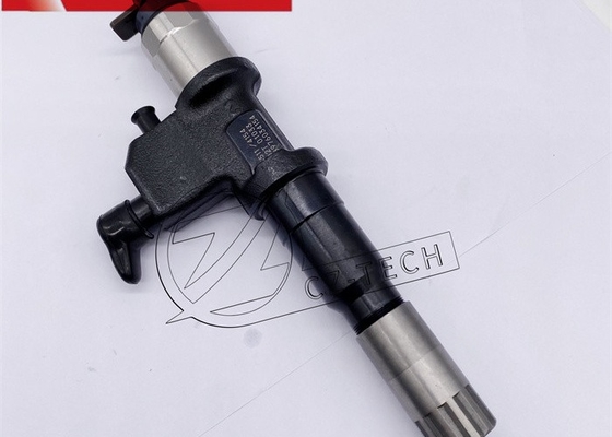 ISUZUのディーゼル共通の柵デンソーの燃料噴射装置095000-5511 8-97630415-1 8-97630415-2